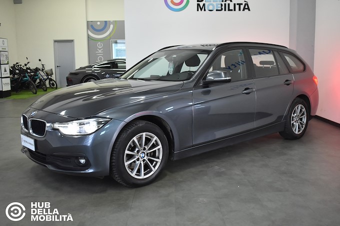 BMW 320d xDrive Touring Business Advantage